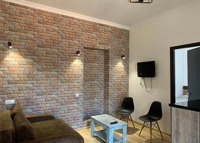 Old Tbilisi Apartment Botanikuri 22